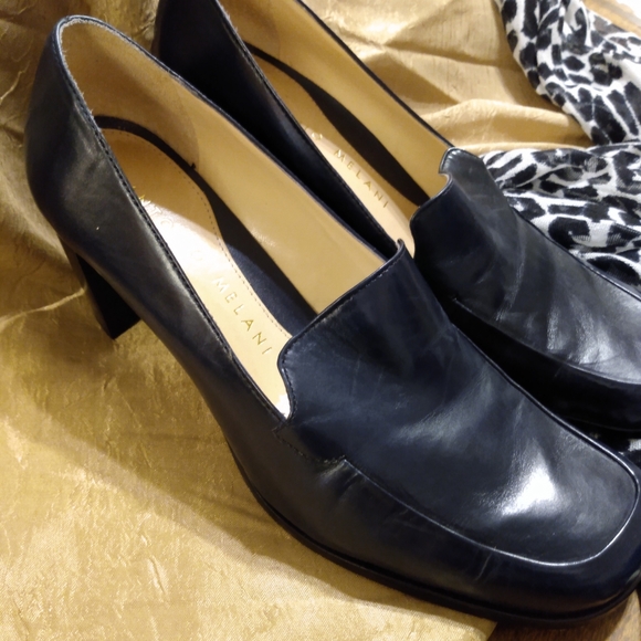 Antonia Melani Shoes - Picture 7 of 8